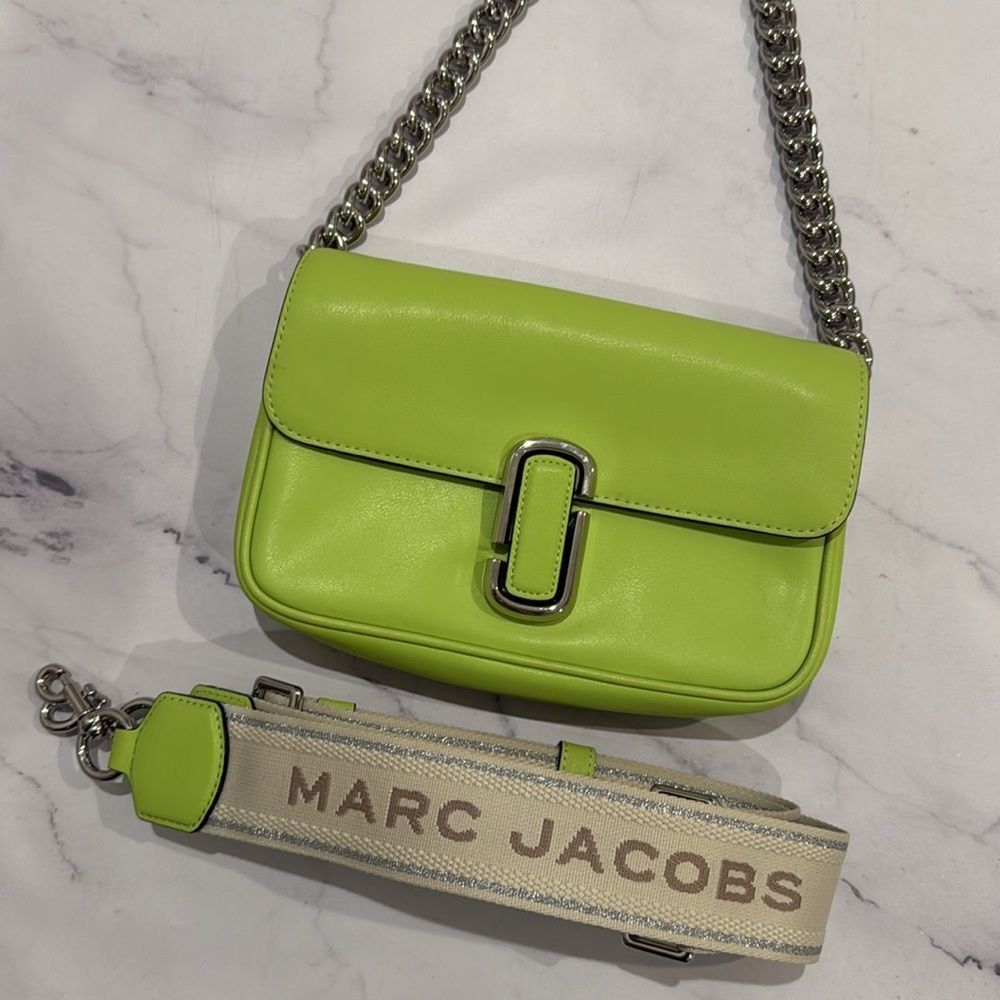 Marc Jacobs Lime Green Crossbody Bag - Picture 2 of 5
